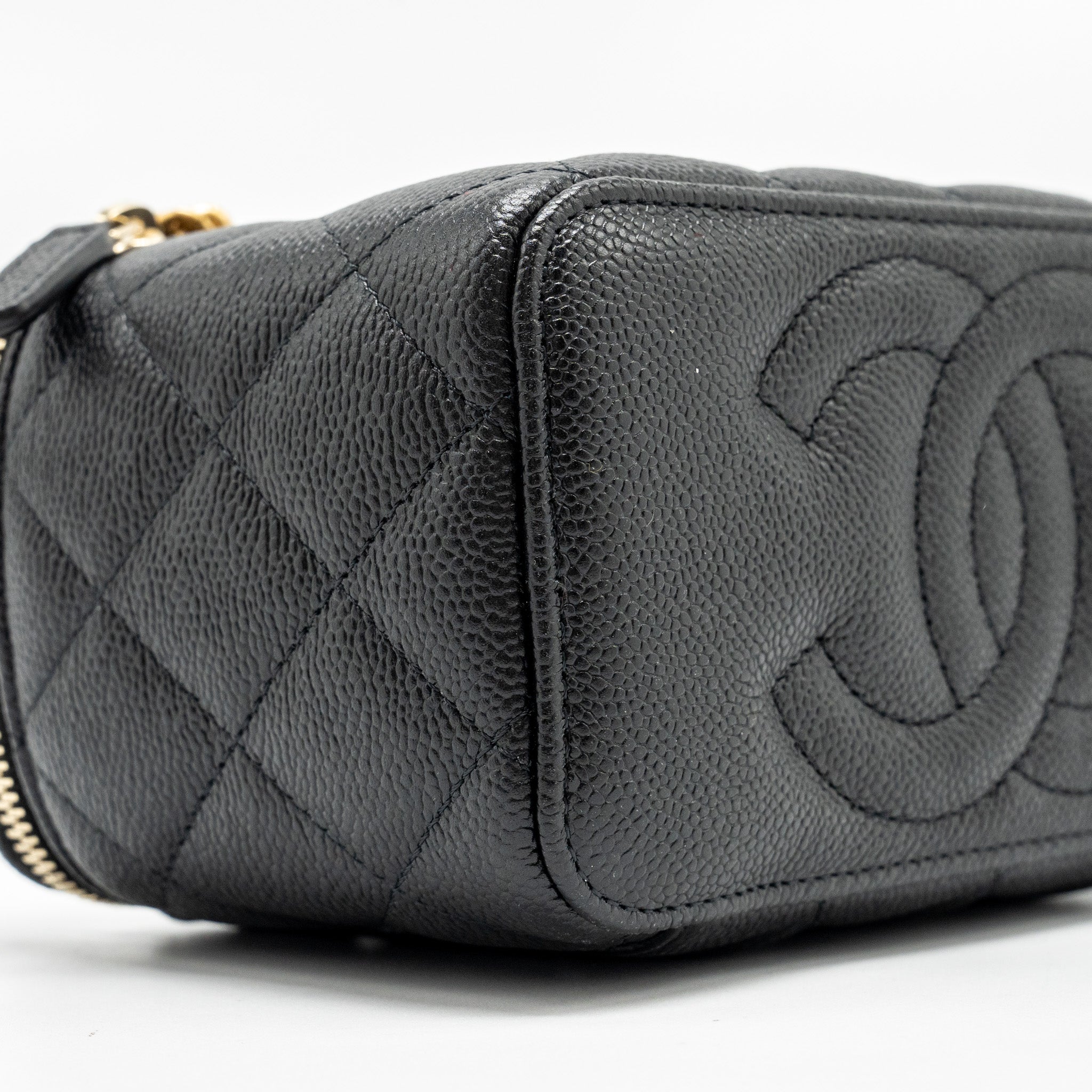 Chanel Coco Love Long Vanity with Adjustable Chain Caviar Black  (microchip)