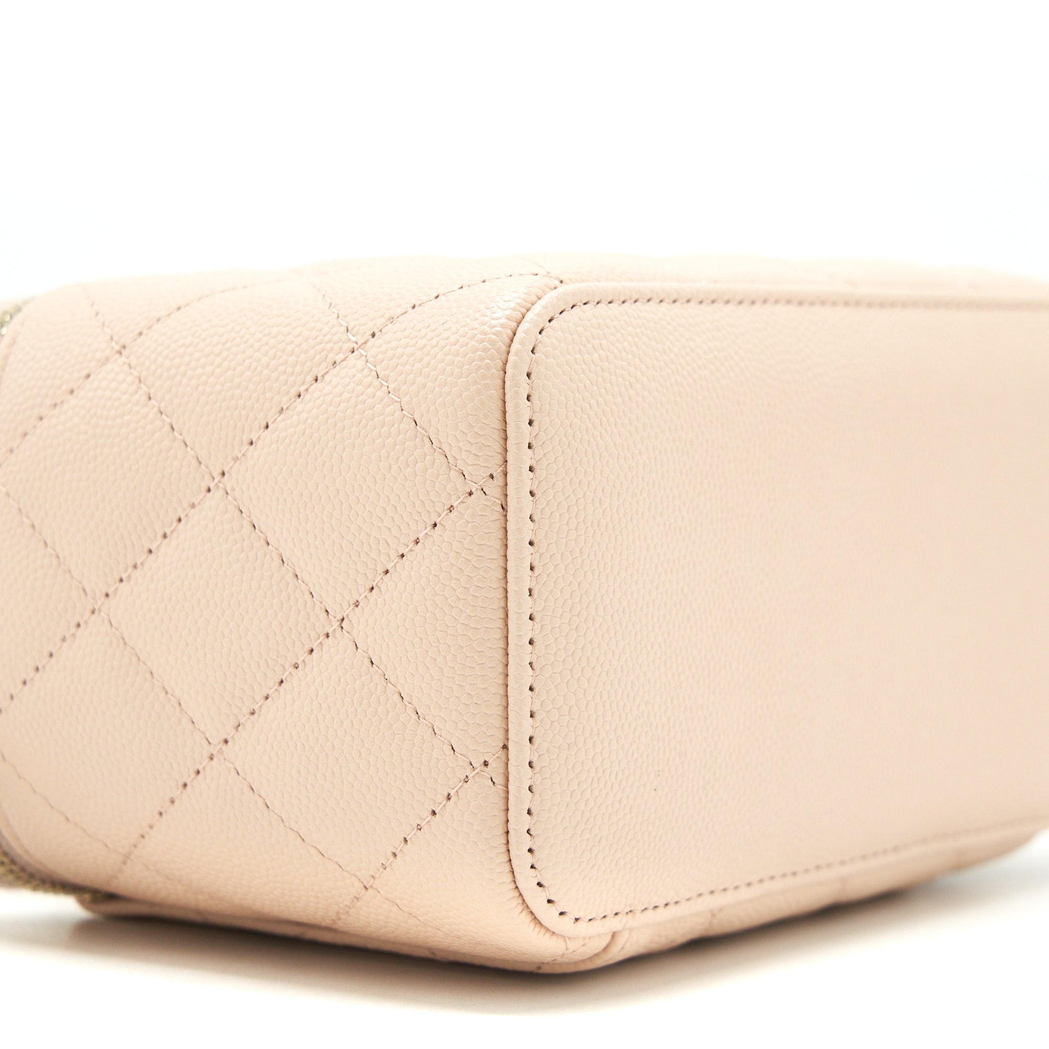 Chanel 22C Long Vanity With Chain Caviar Beige L