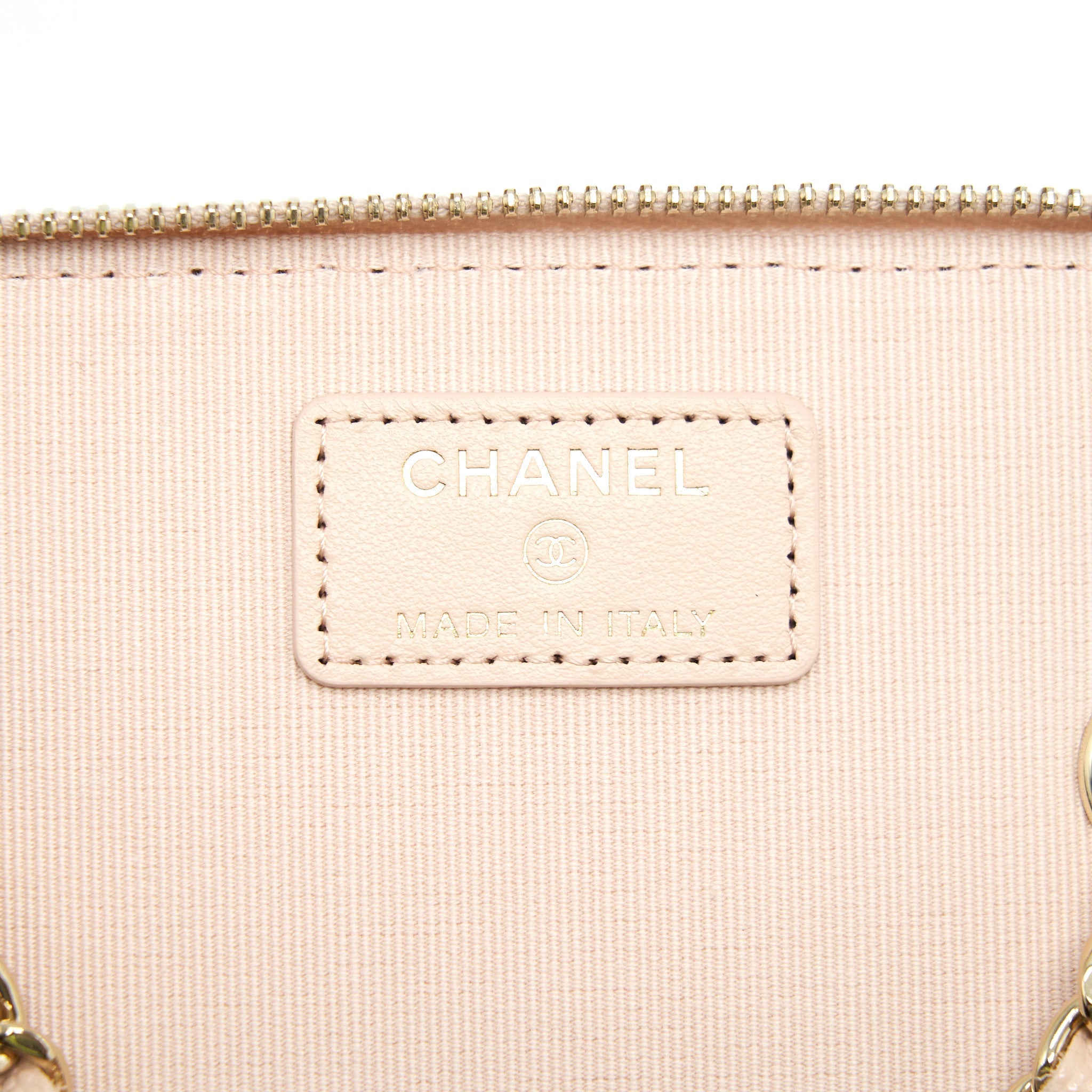 Chanel 22C Long Vanity With Chain Caviar Beige L