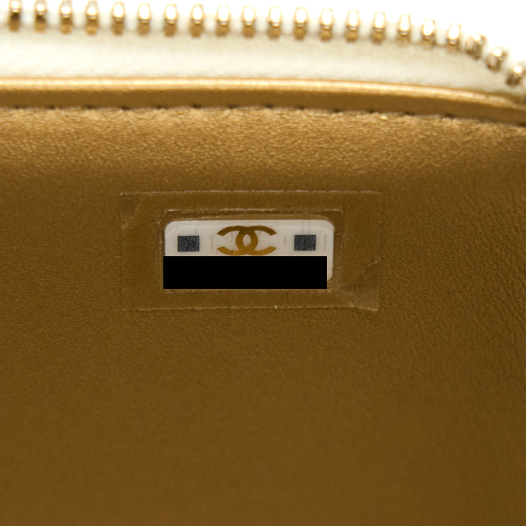 Chanel Pearl Crush Long Vanity Case Lambskin White Brushed