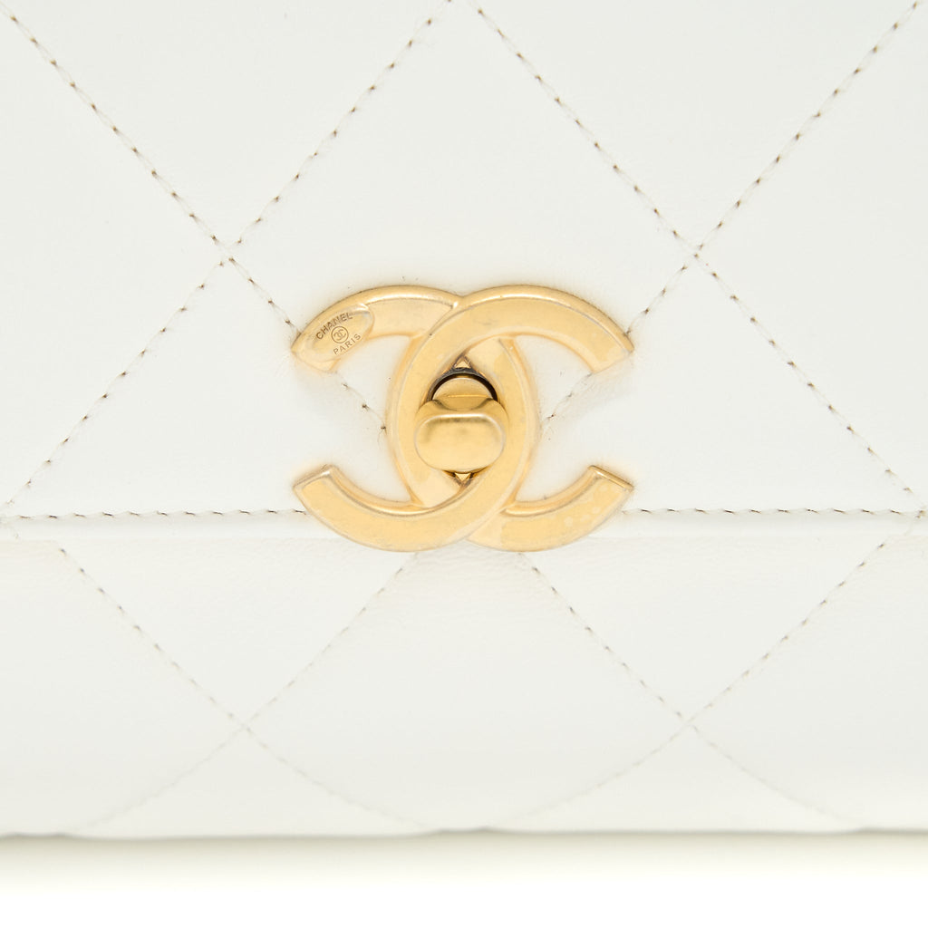 Chanel Quilted Flap Bag with Letter Chain Lambskin White  (Microchip)