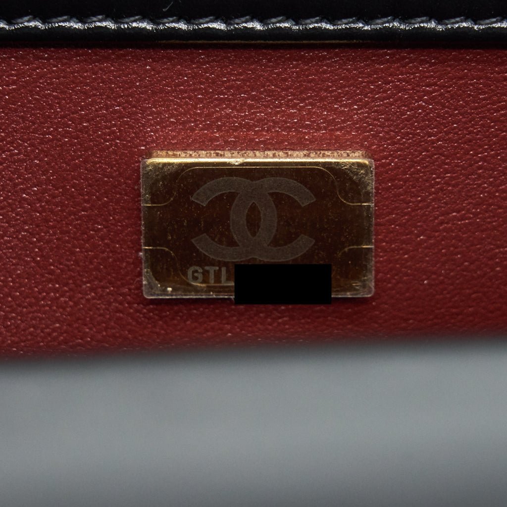 CHANEL 21A GOLD CRUSH FLAP BAG CALFSKIN Black