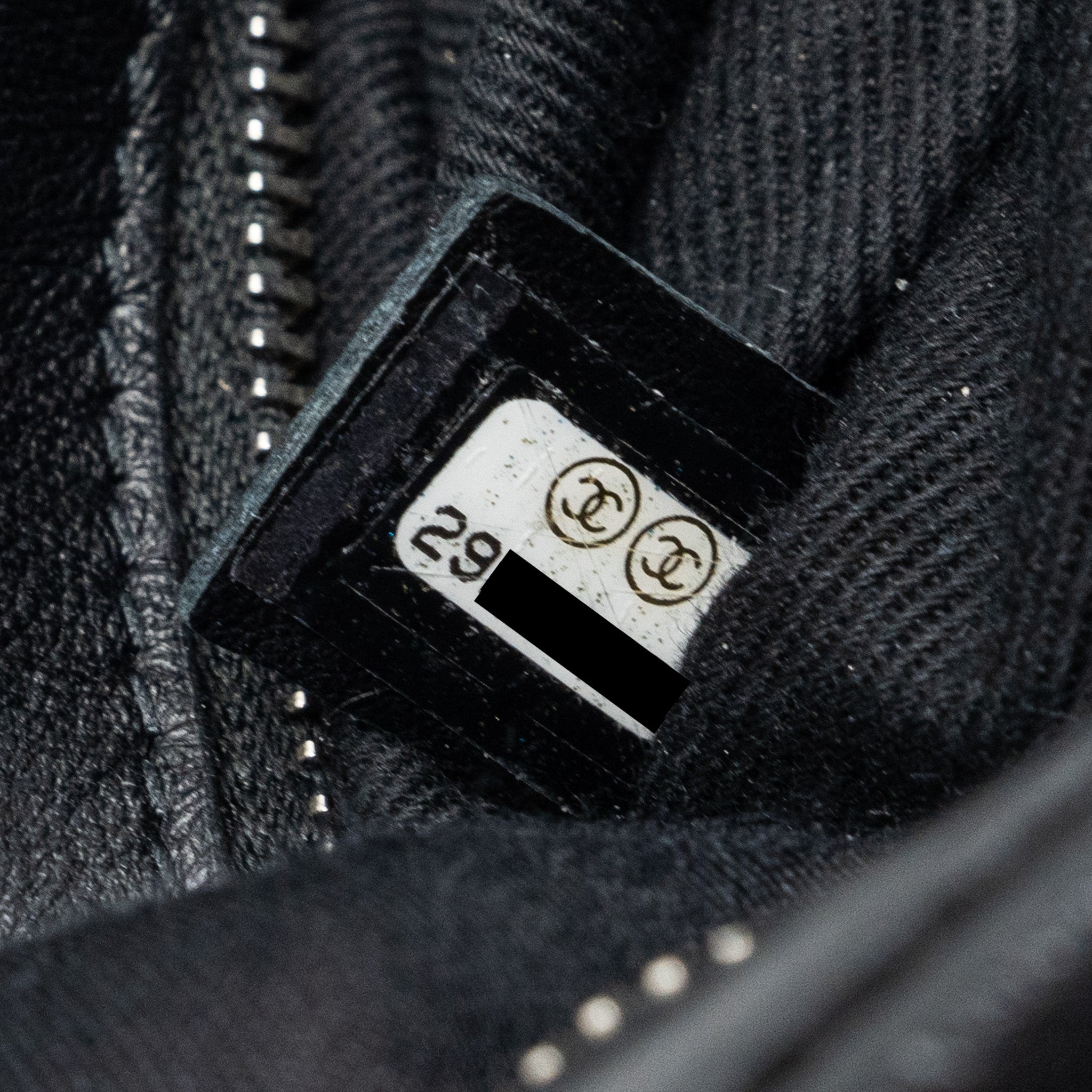 CHANEL SHOULDER BAG LAMBSKIN BLACK