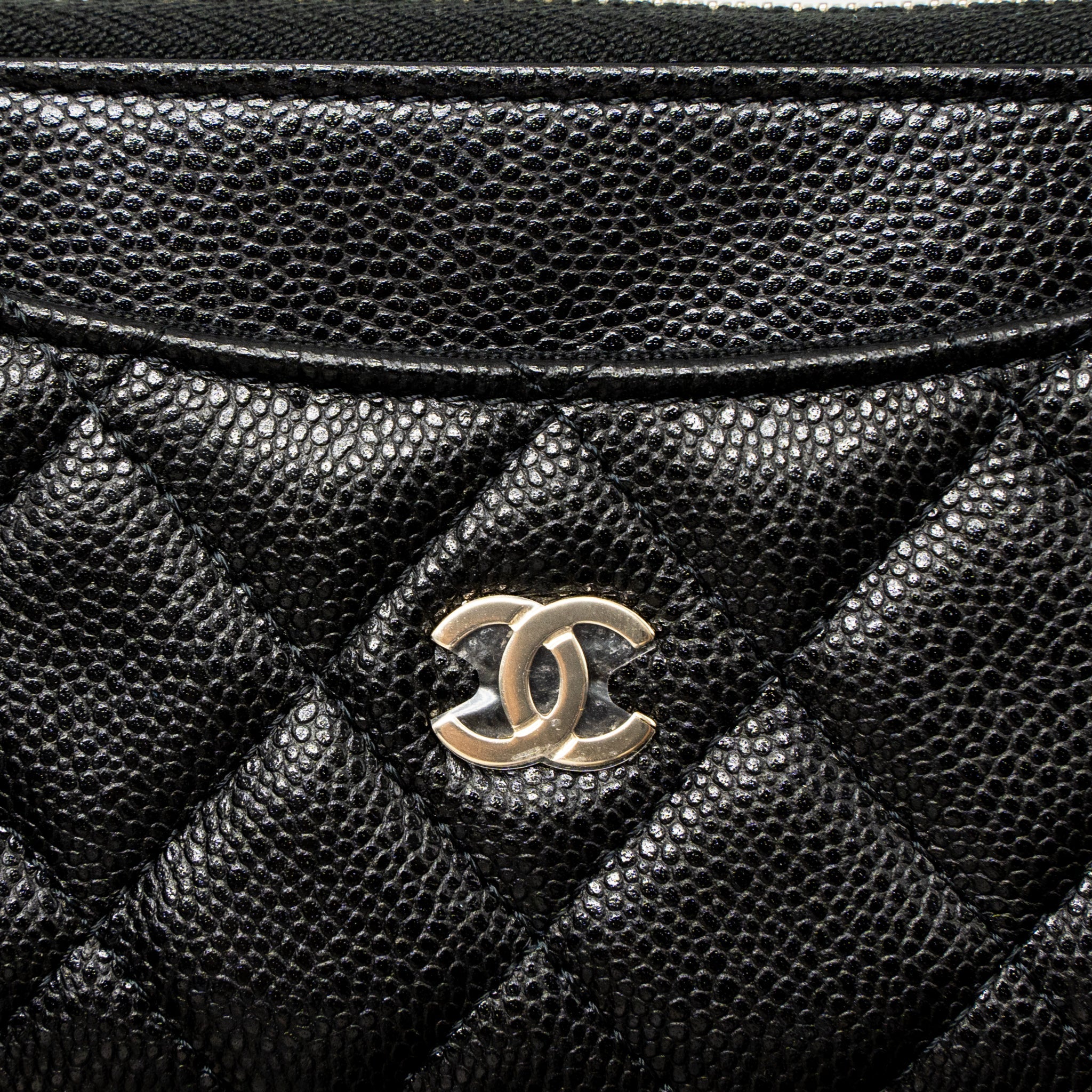 Chanel L Zip Wallet Caviar Black L (Microchip)