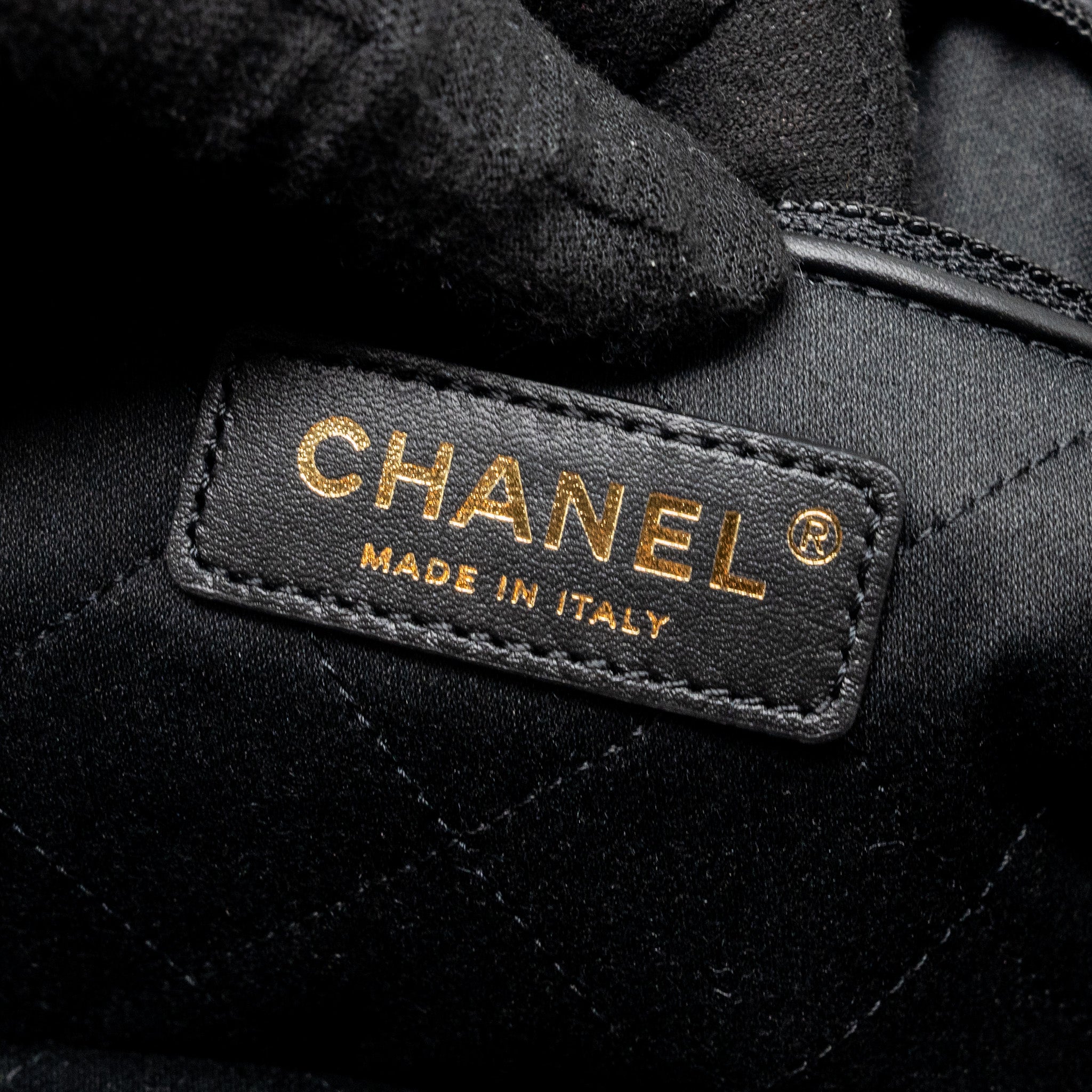 Chanel Small 22 Bag Gold Letter Shiny Calfskin Black  (Microchip)