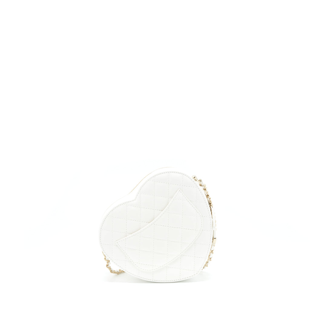 Chanel 22S Heart Bag Lambskin White L