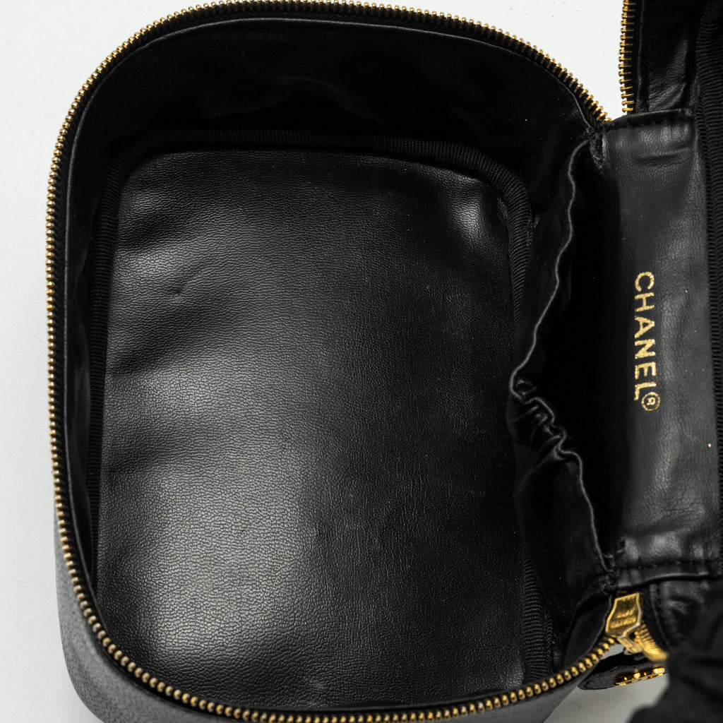 CHANEL VINTAGE Vanity Case Caviar Black
