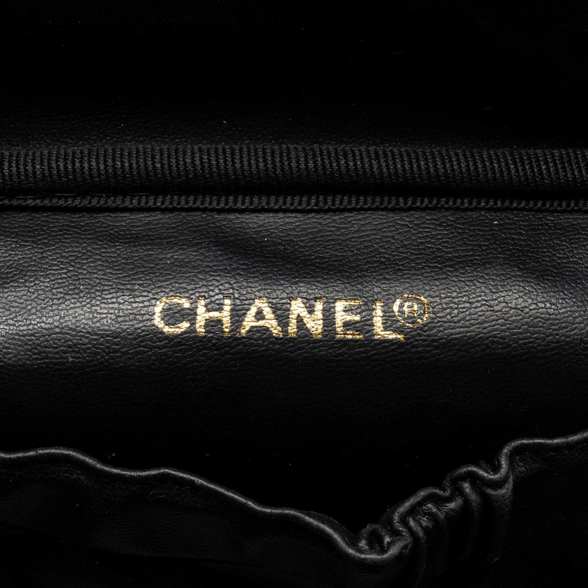 CHANEL VINTAGE Vanity Case Caviar Black