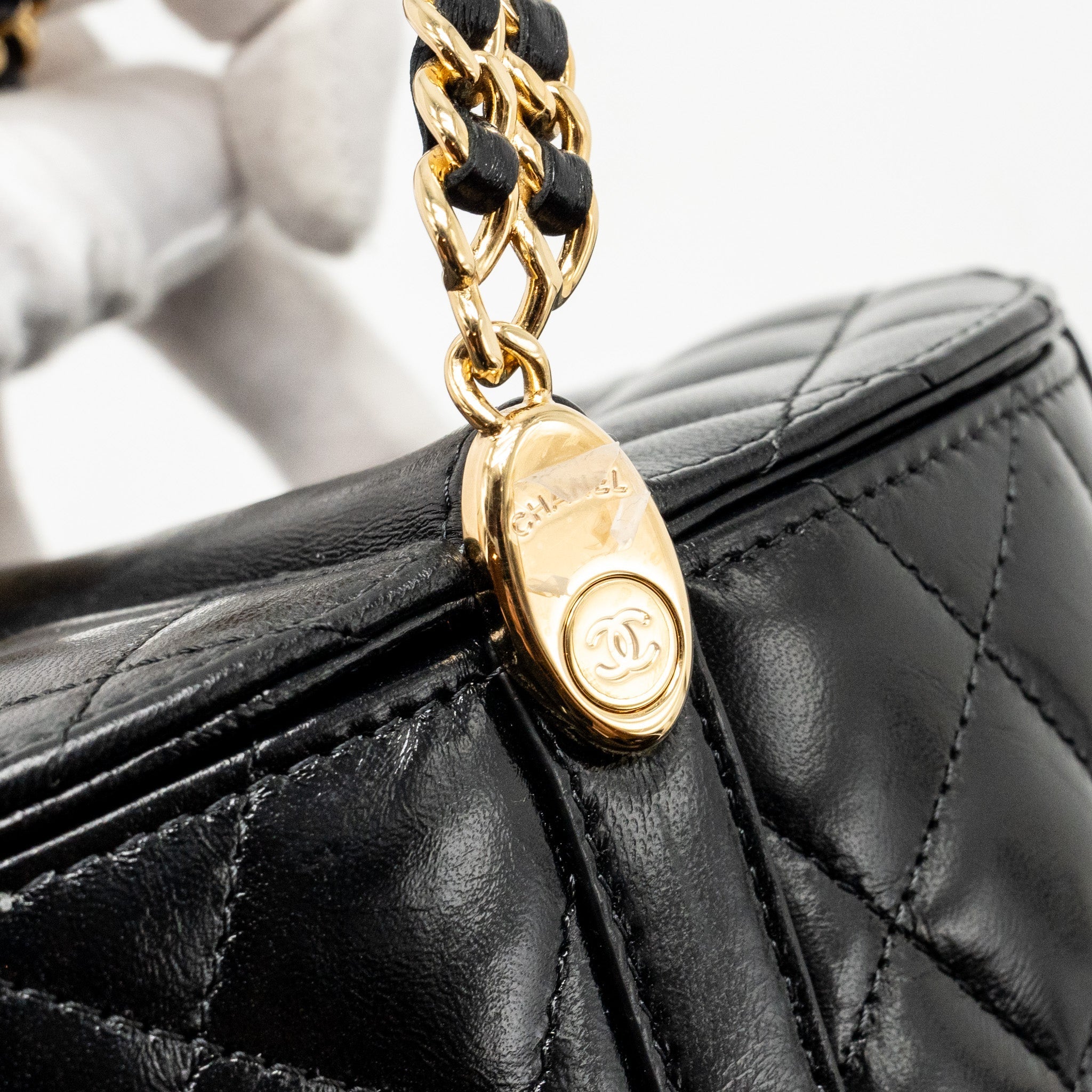 Chanel picnic vanity lambskin black  (microchip)