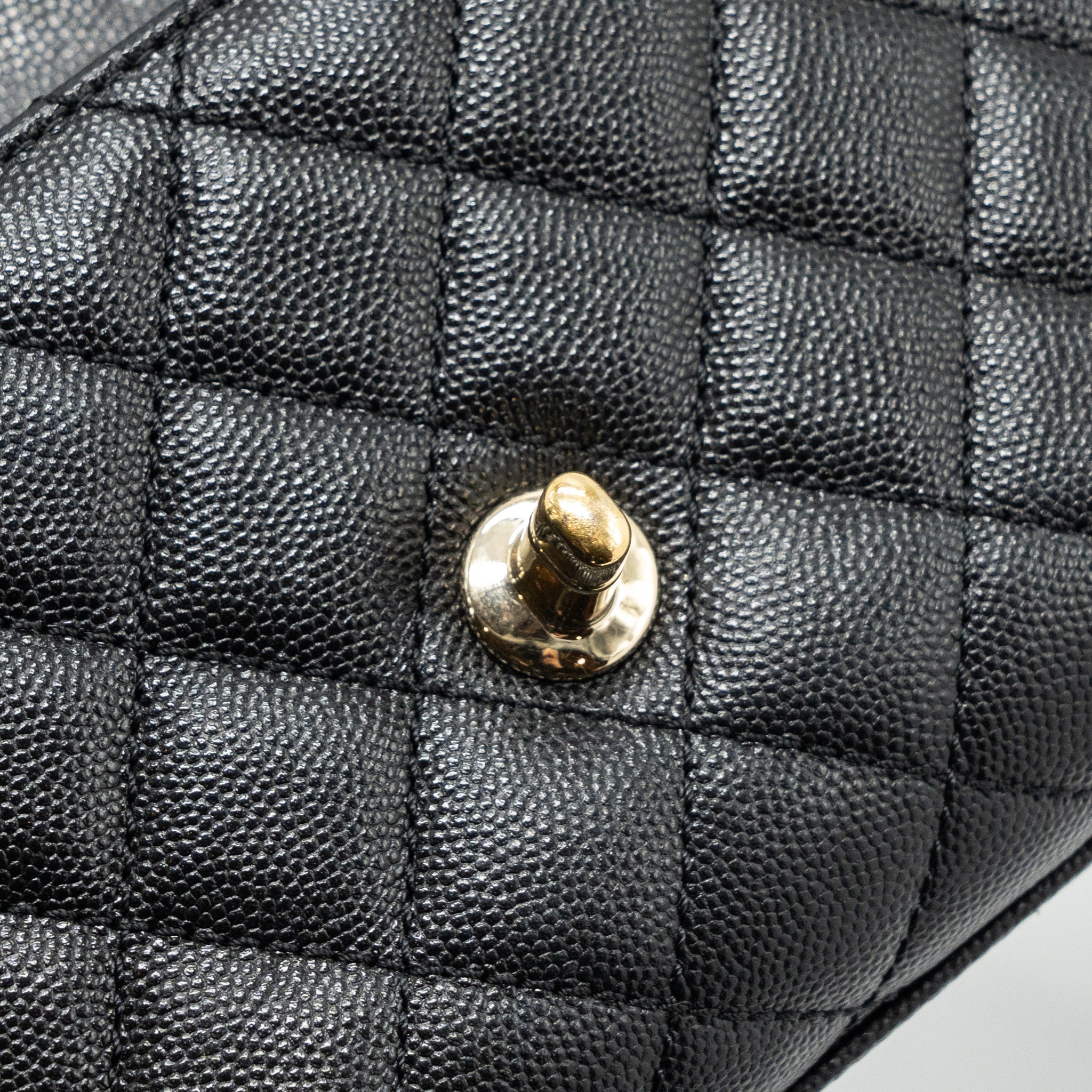 Chanel Coco Handle Extra Mini With Lizard Embossed Handle Caviar Black L(microchip)