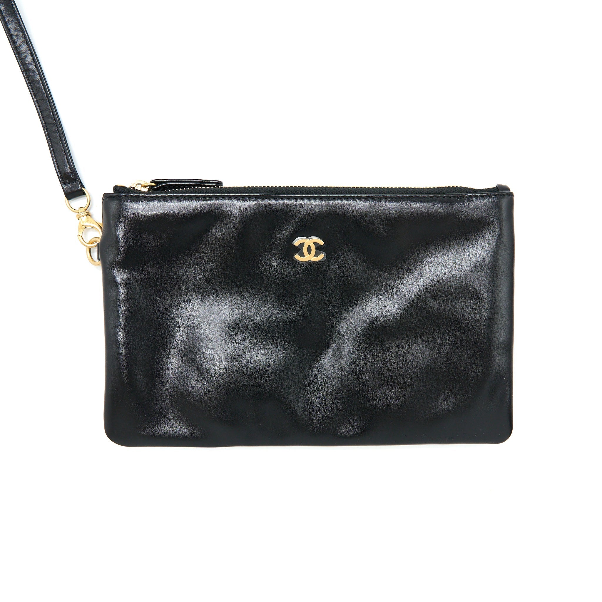 Chanel Small 22 Bag Gold Letter Shiny Calfskin Black  (Microchip)
