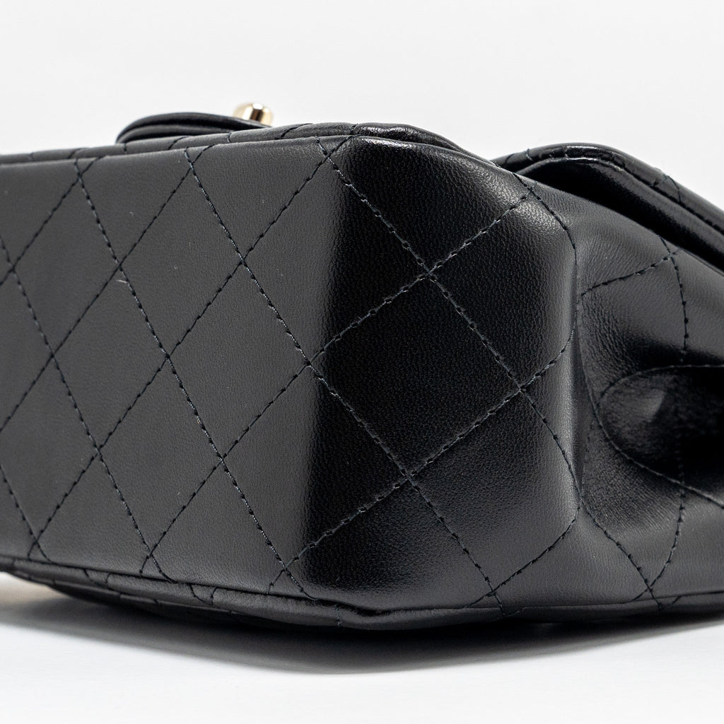 Chanel mini square flap bag lambskin black L (microchip)