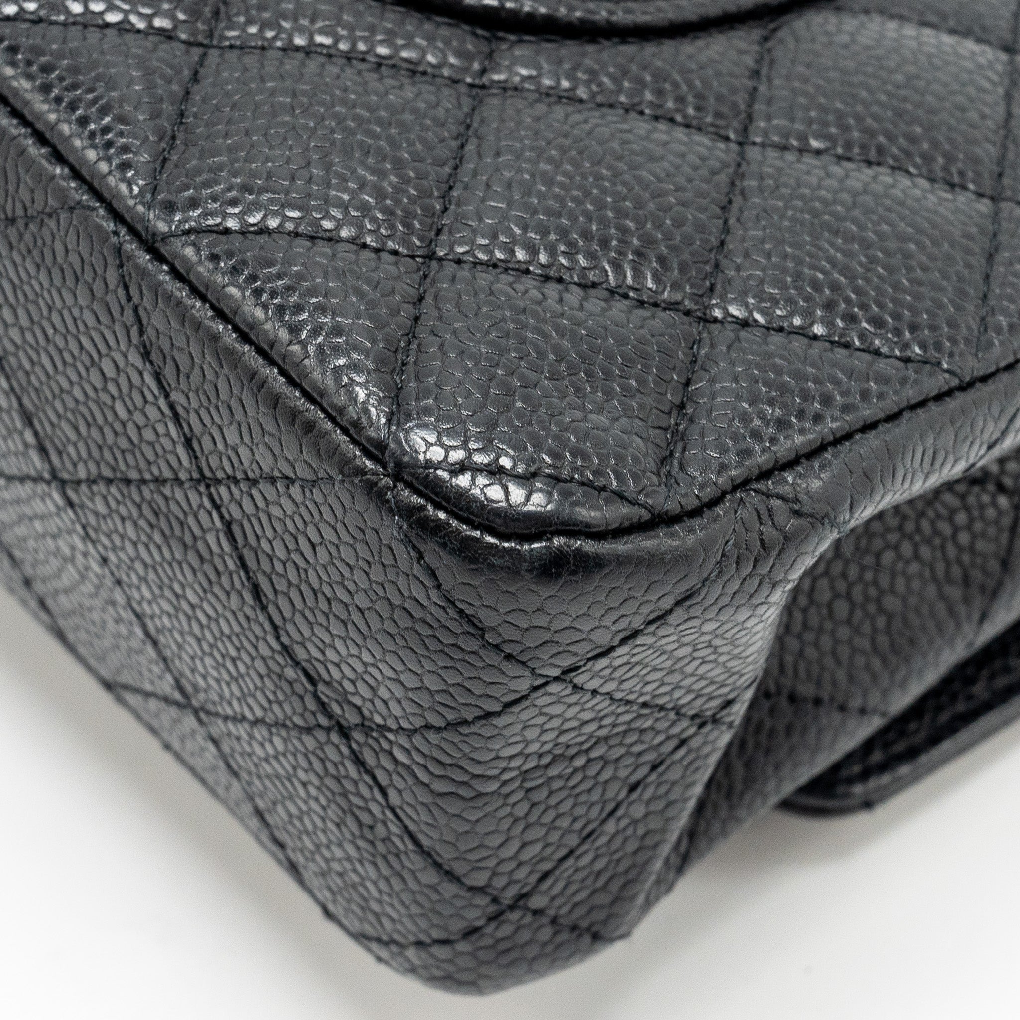 Chanel Medium classic double flap bag caviar Black