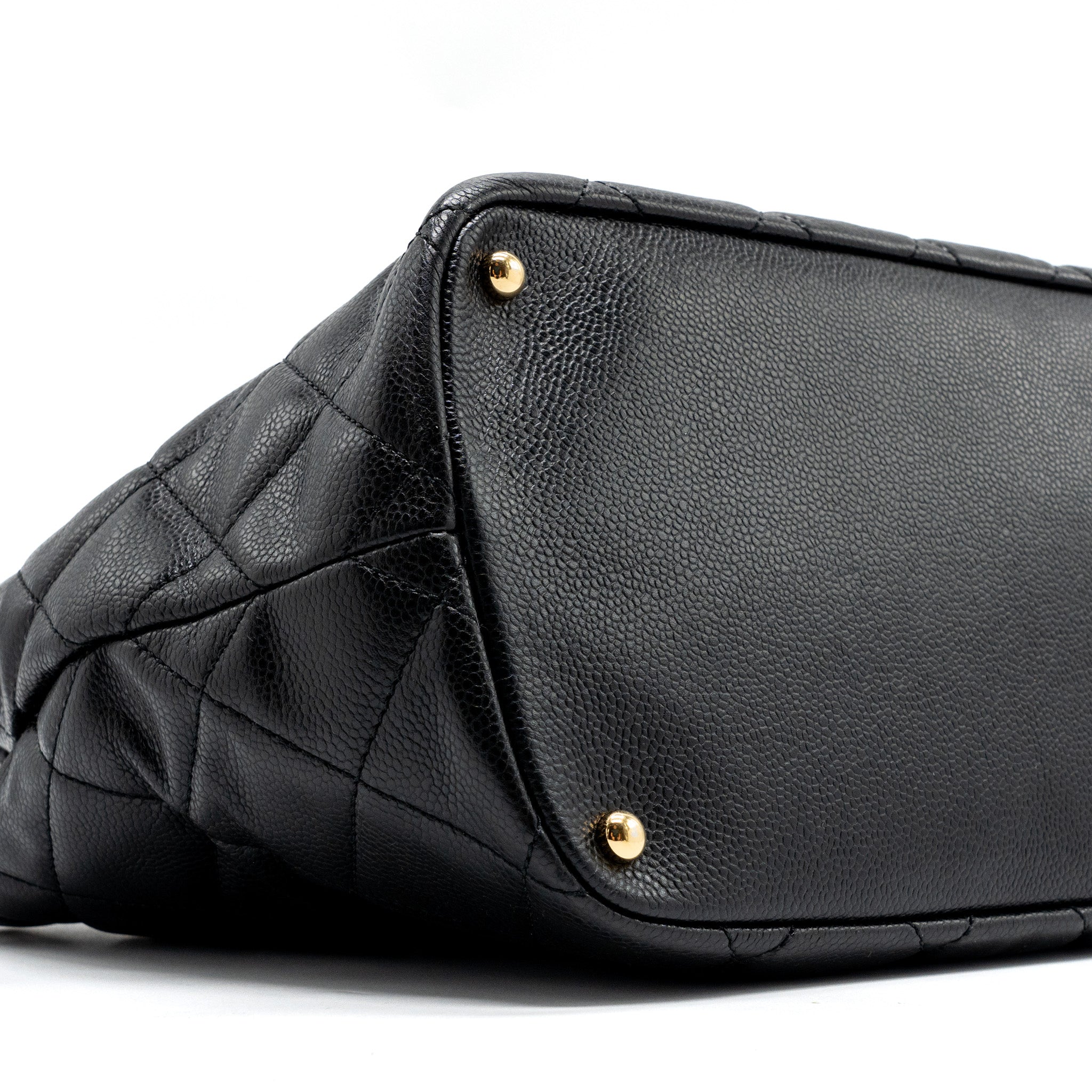 Chanel quilted shoulder shopping tote bag caviar black