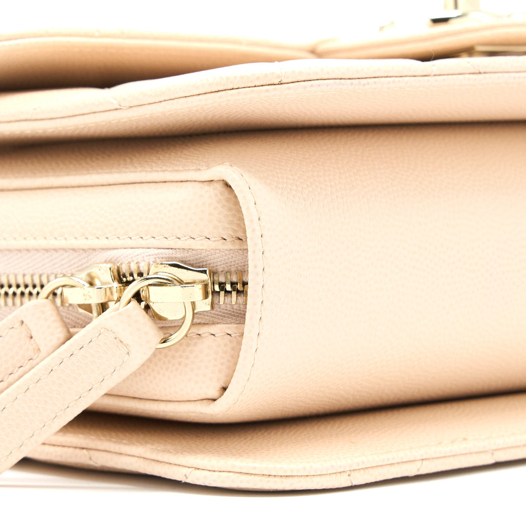 Chanel 21K Crossbody Bag Caviar Light Beige L (Microchip)
