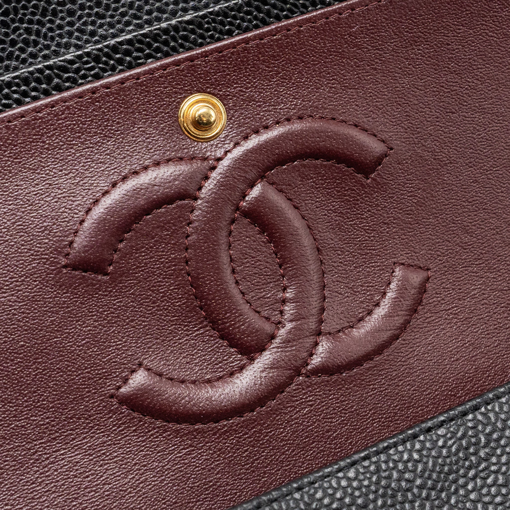 Chanel medium classic Double flap bag caviar black