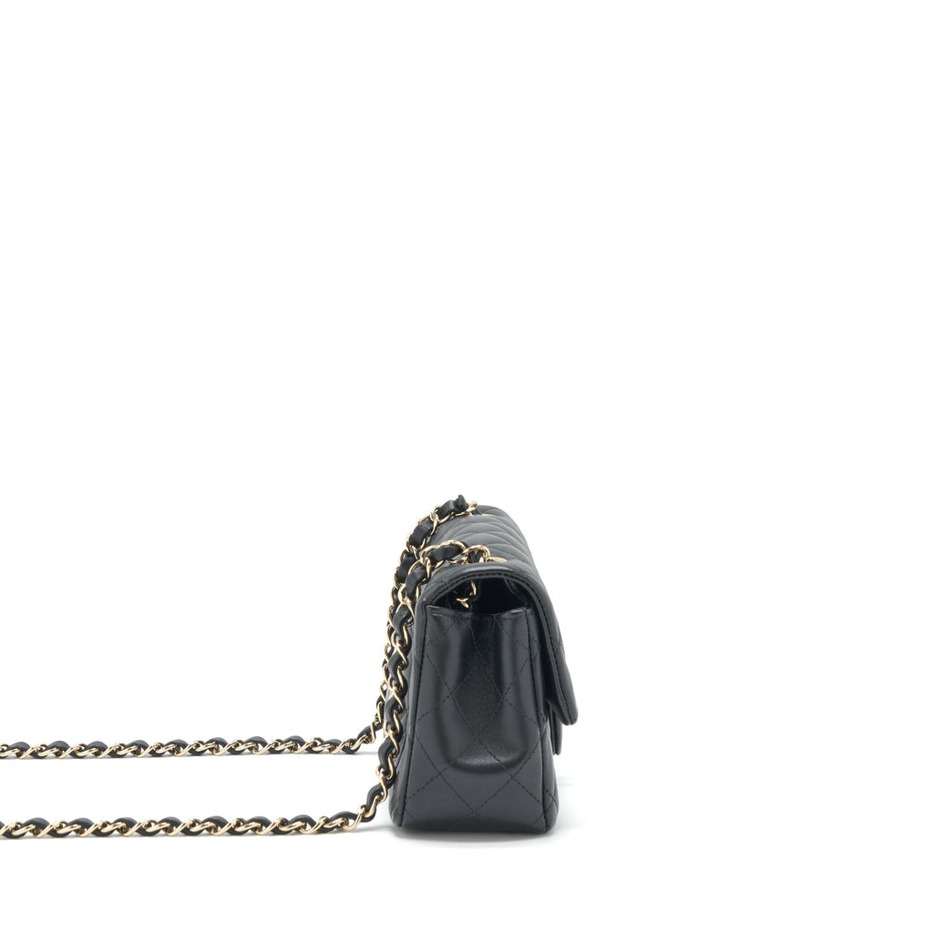 Chanel mini rectangular flap Bag Lambskin Black L