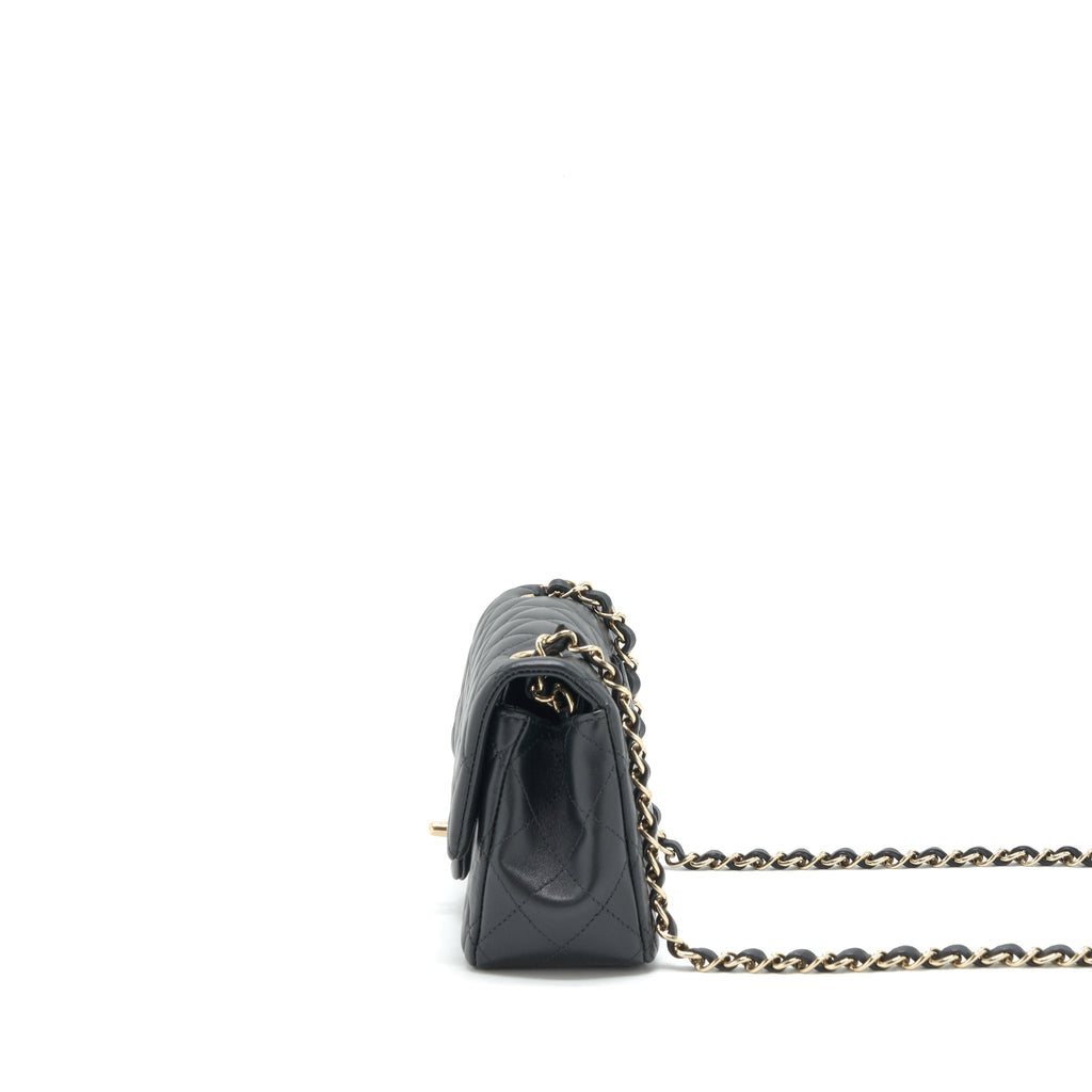 Chanel mini rectangular flap Bag Lambskin Black L