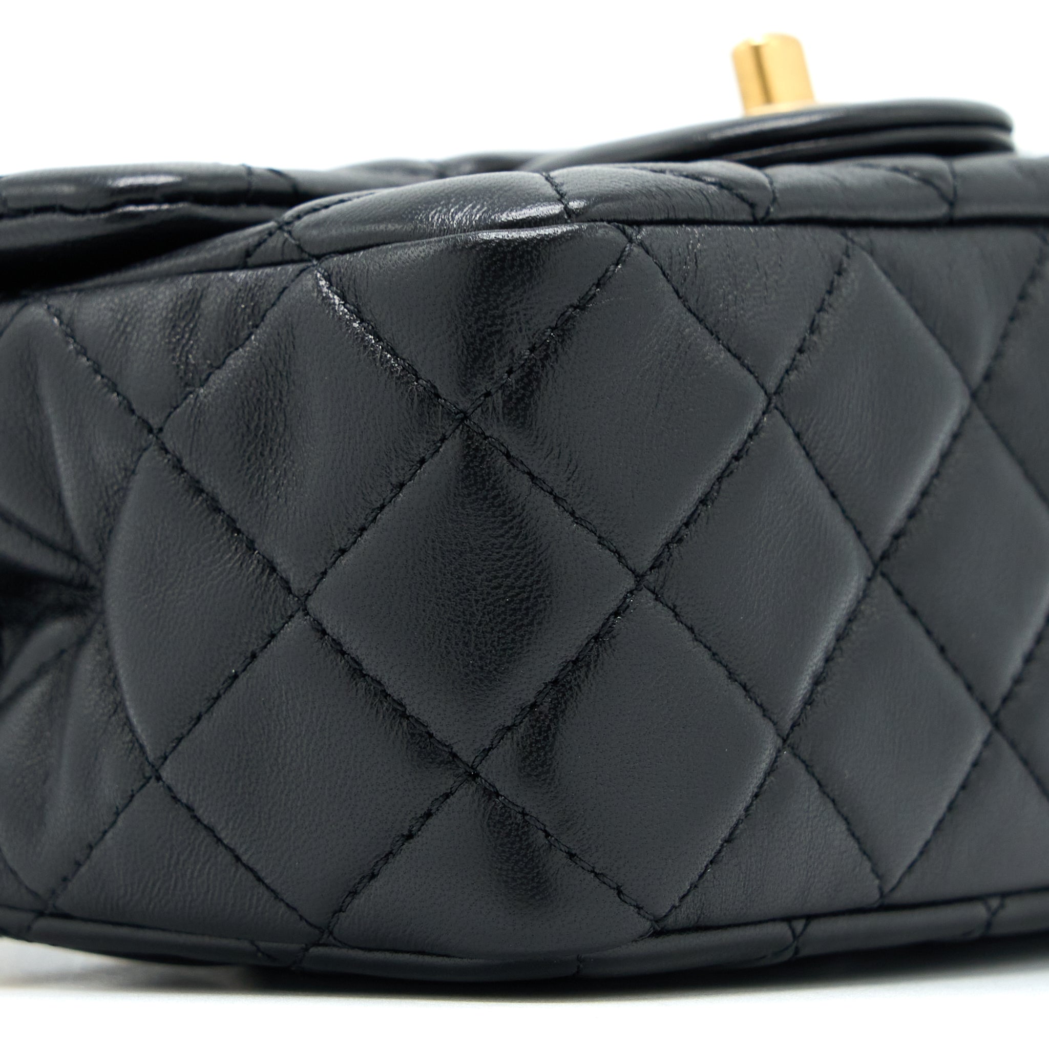 Chanel 22S Pearl Crush Mini Square Flap Bag Lambskin Black (Microchip)