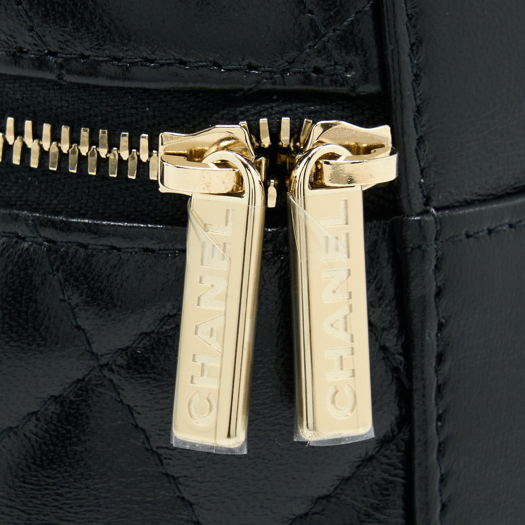 Chanel 22S Top Handle Vanity Lambskin Black L