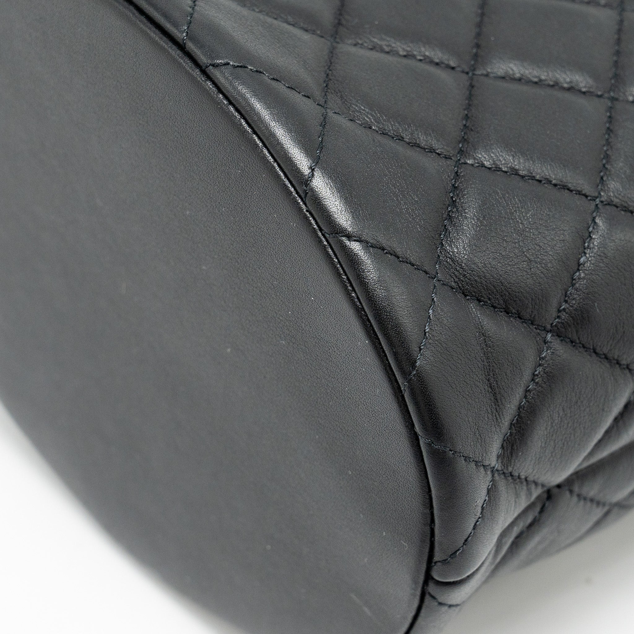 Chanel Top handle boy bucket bag lambskin black