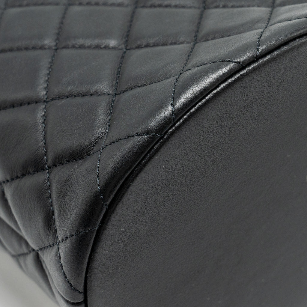 Chanel Top handle boy bucket bag lambskin black