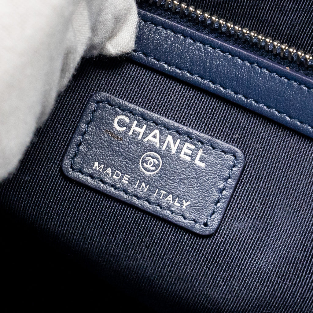 Chanel Coco Printed Medium 2.55 Reissue O-Case Pouch Fabric Black/White Ruthenium