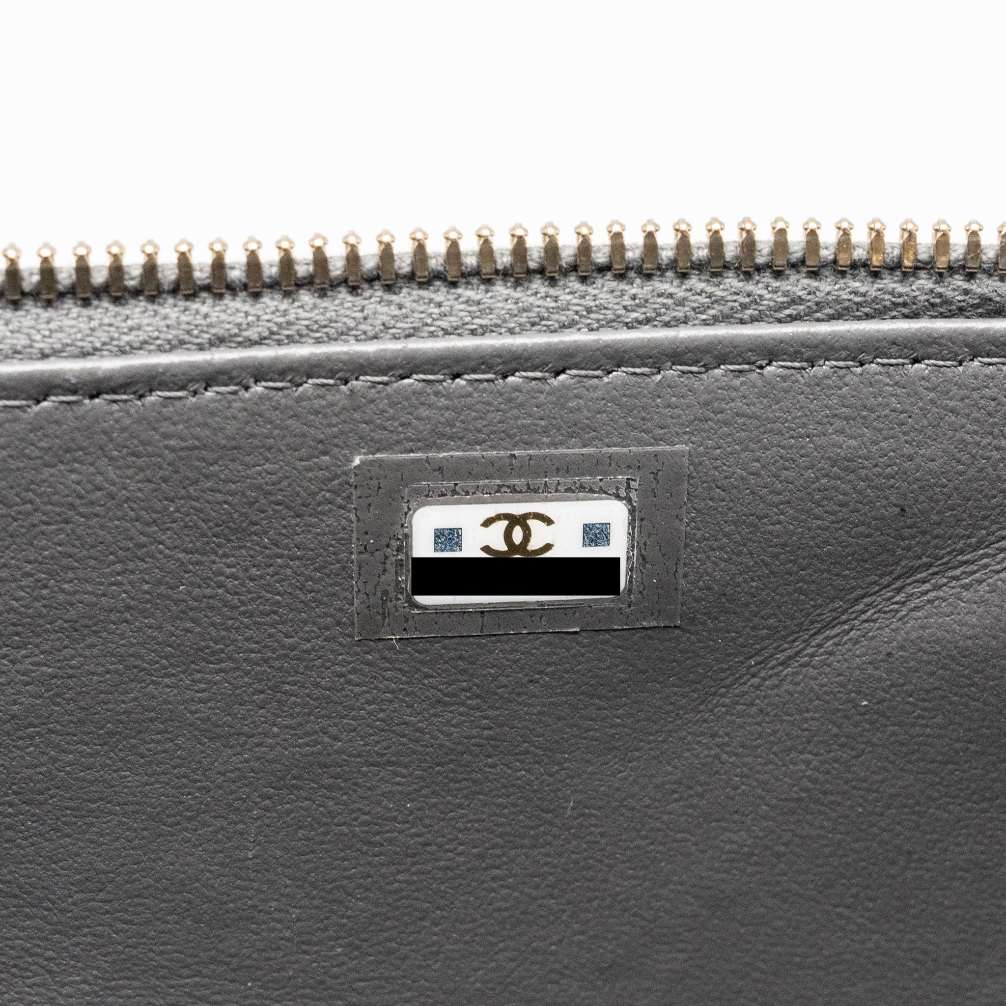 Chanel long vanity case lambskin grey L (microchip)