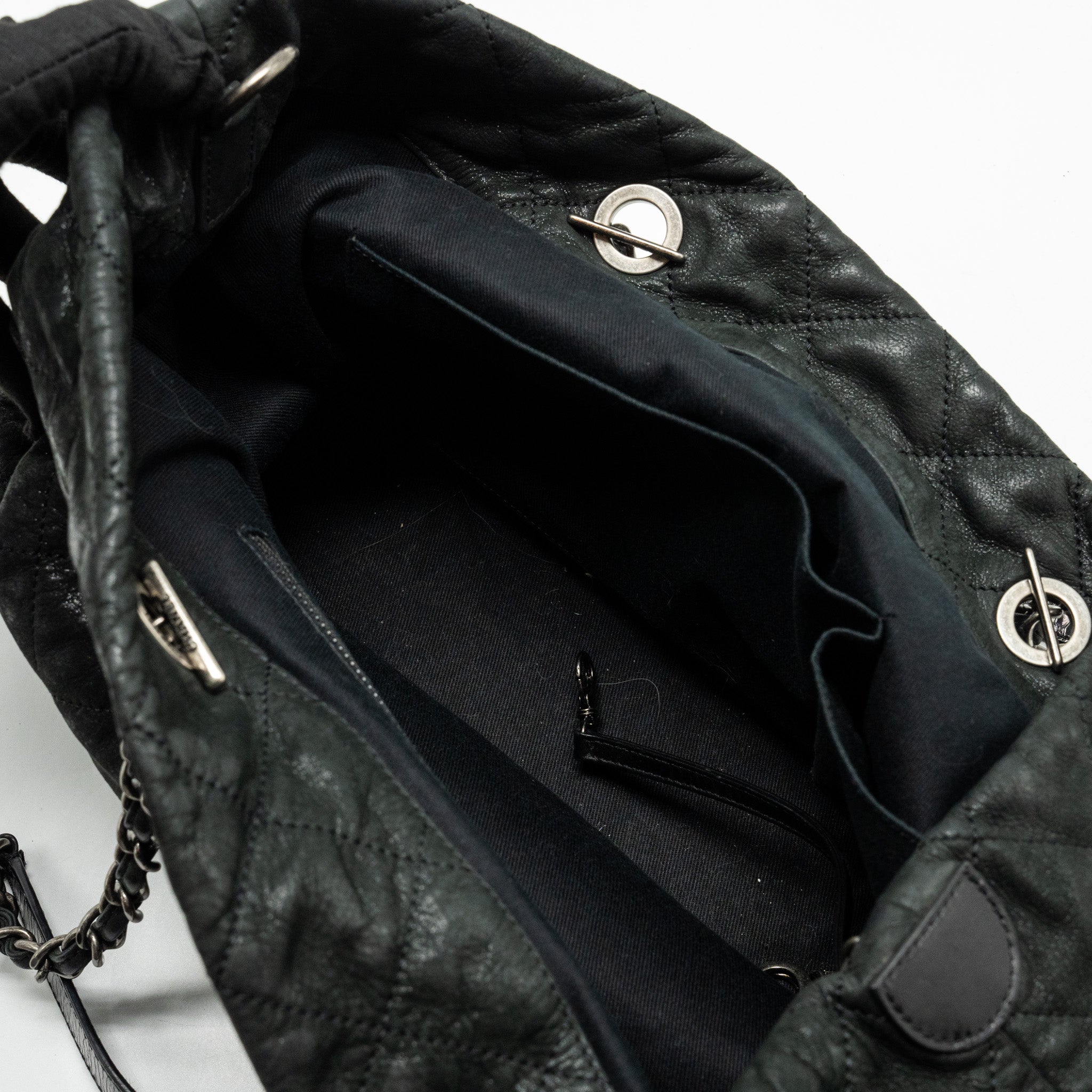 Chanel large quilted shoulder bag Calfskin black