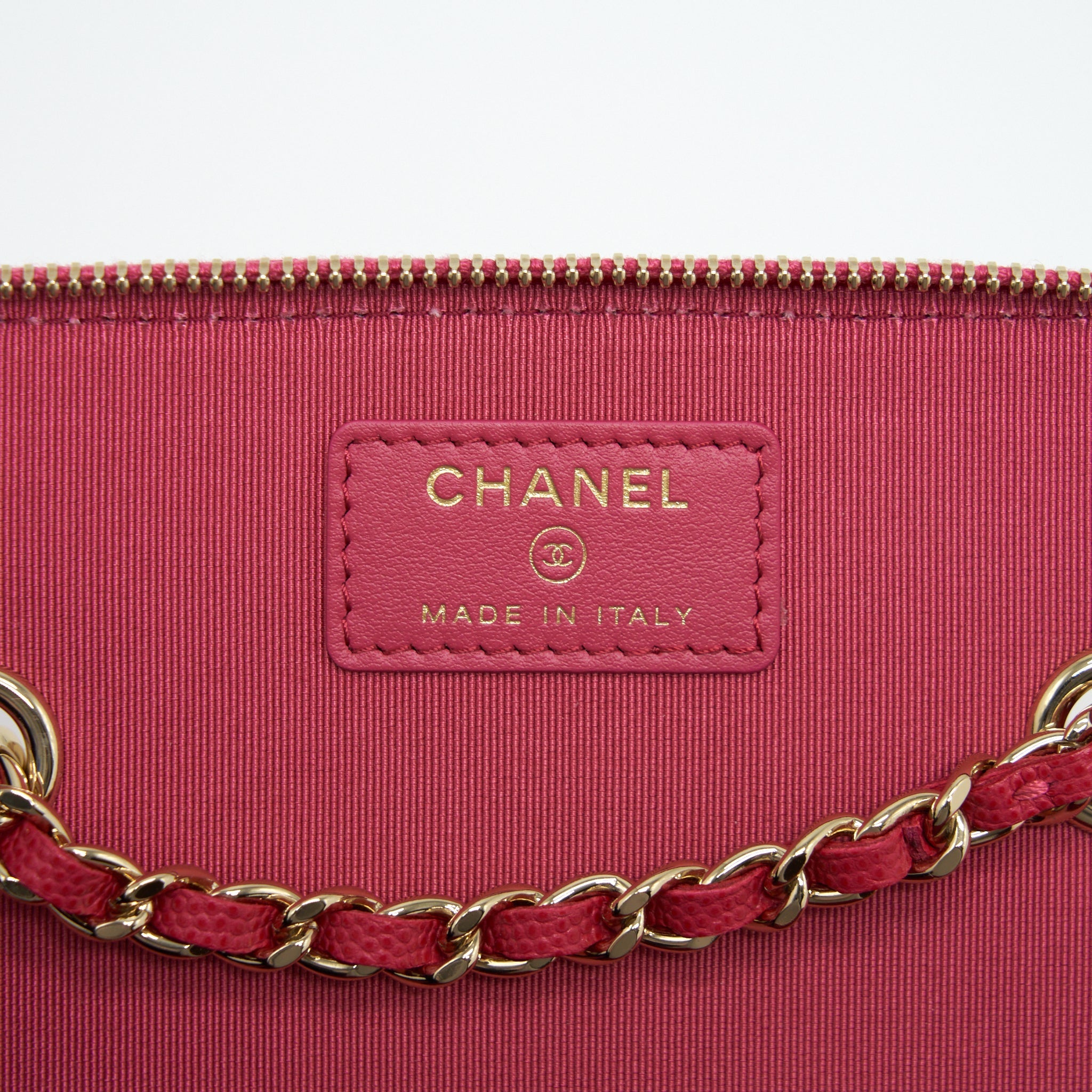 Chanel Long Vanity Case Caviar Hot Pink L