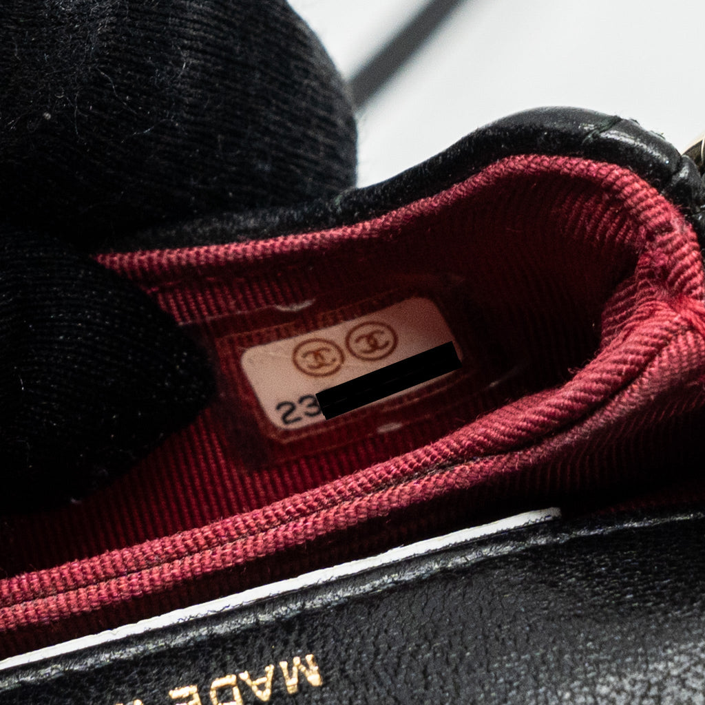 Chanel Phone Holder With Chain Lambskin Black L