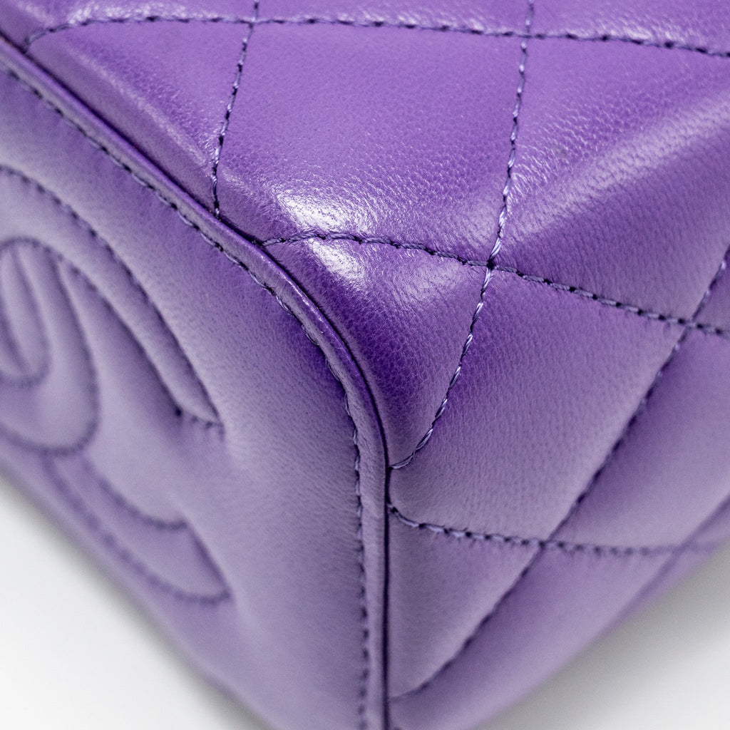 Chanel 22A Mini Vanity Case Lambskin Purple L (Microchip)