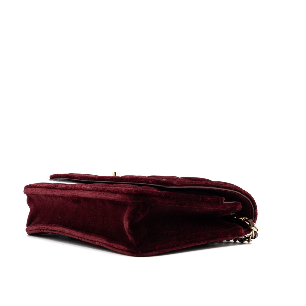 Chanel Crystal Pearl Crush Wallet On Chain Velvet Burgundy L