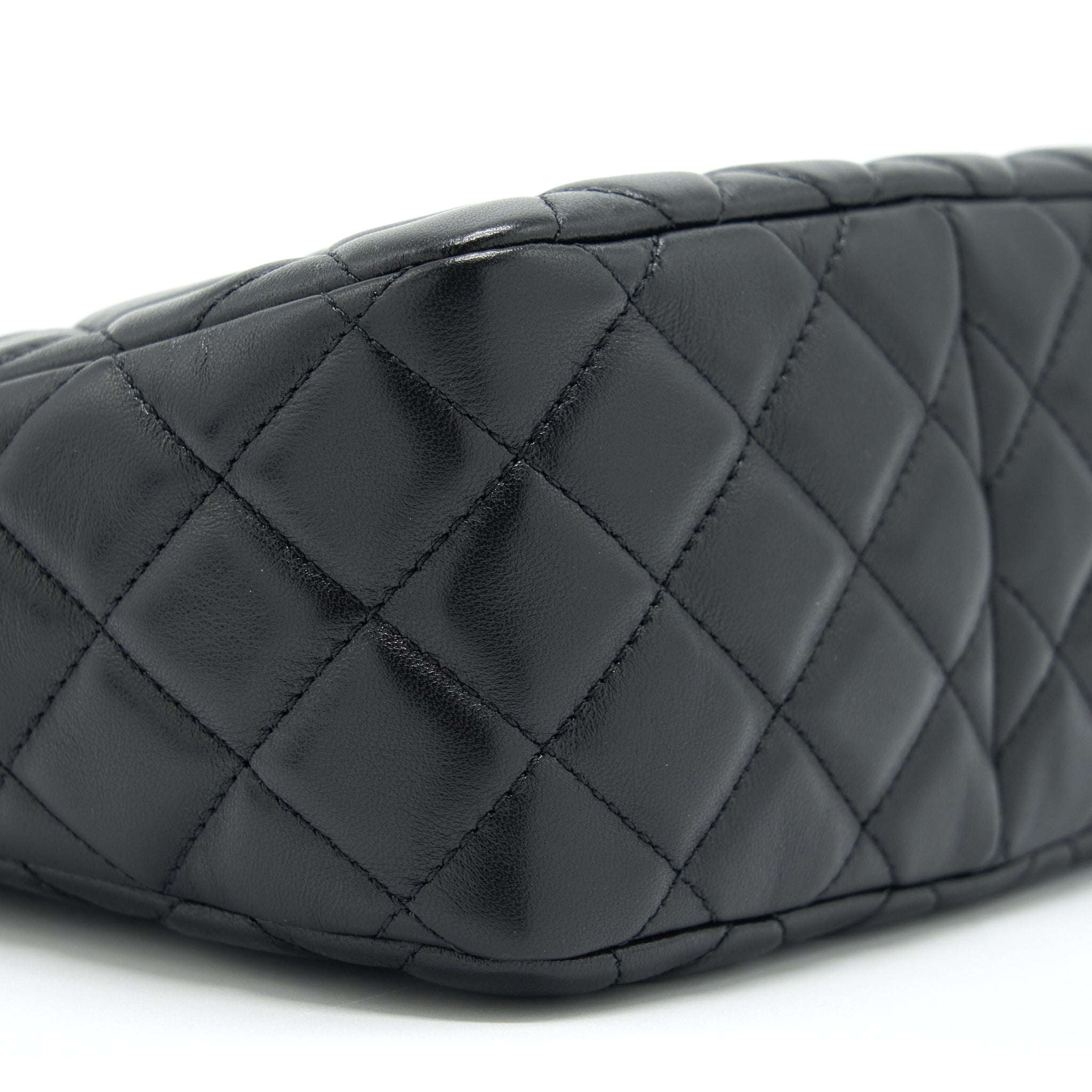 Chanel 22S Pearl Crush Hobo Bag Lambskin Black