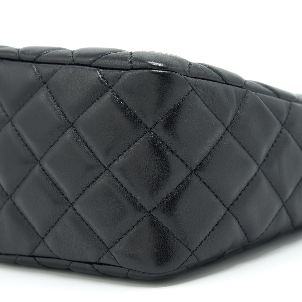 Chanel 22S Pearl Crush Hobo Bag Lambskin Black