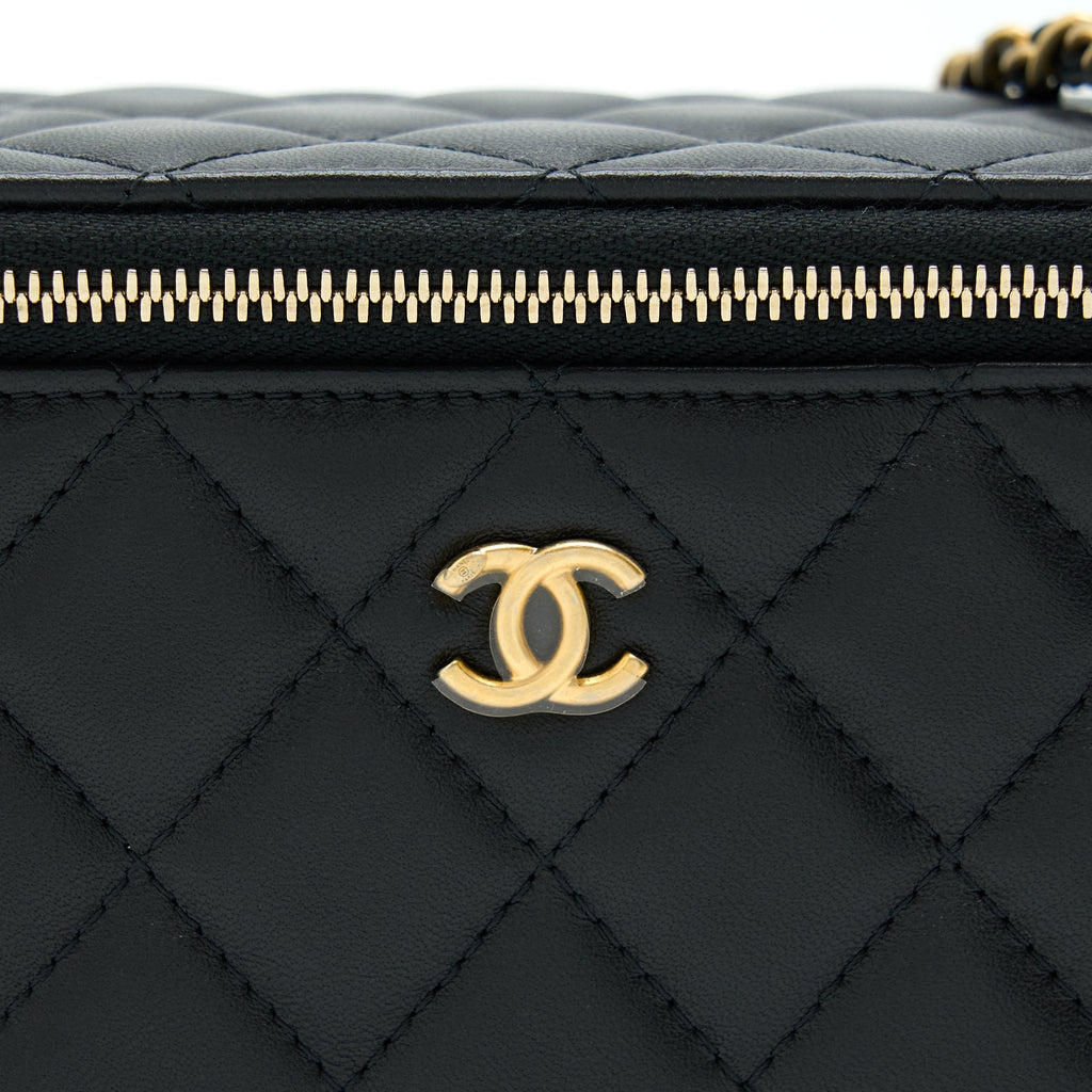 Chanel 22B Pearl Crush Long Vanity With Chain Lambskin Black