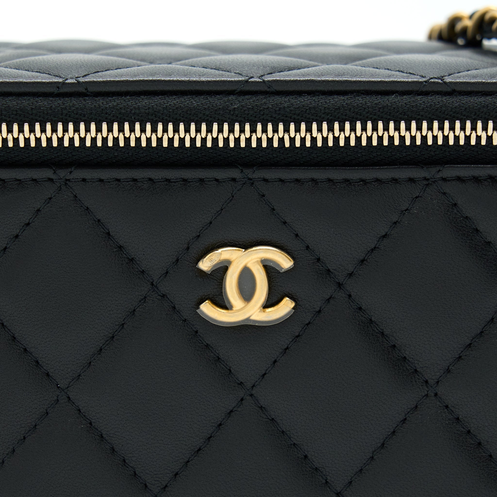 Chanel 22B Pearl Crush Long Vanity With Chain Lambskin Black