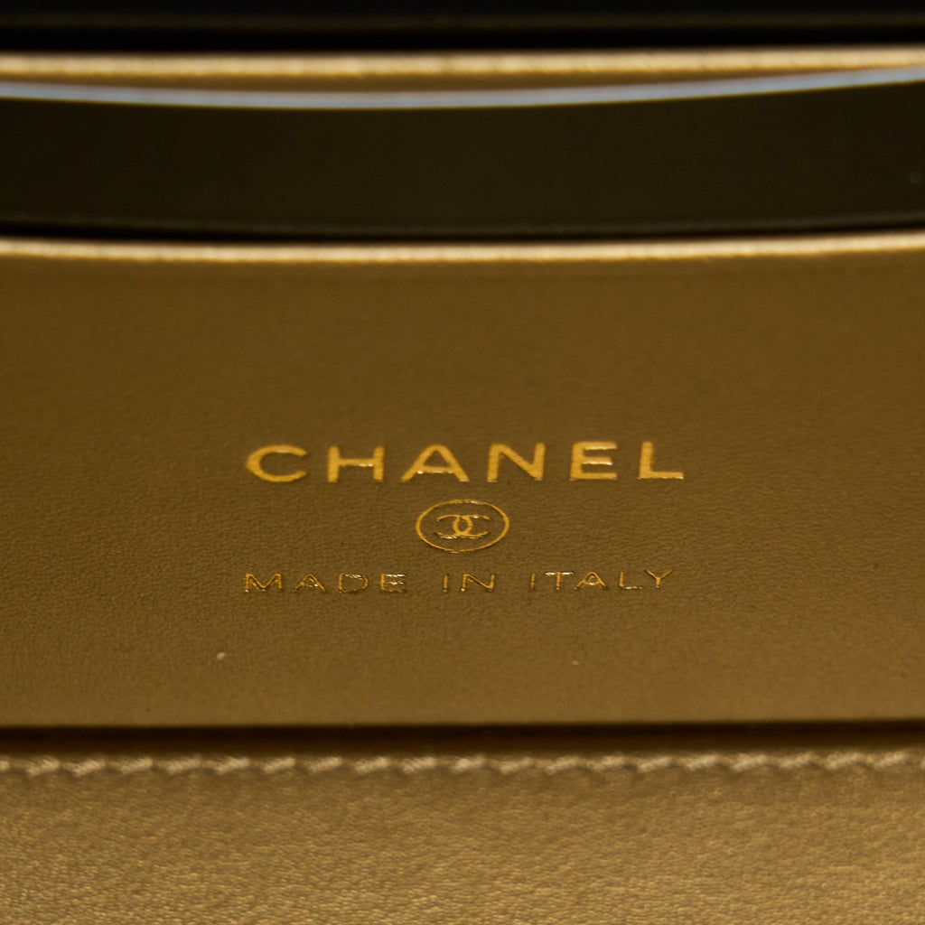 Chanel 22B Pearl Crush Long Vanity With Chain Lambskin Black