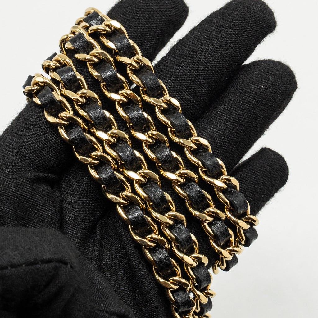 Chanel Classic Wallet on Chain Caviar BLACK  (Microchip)
