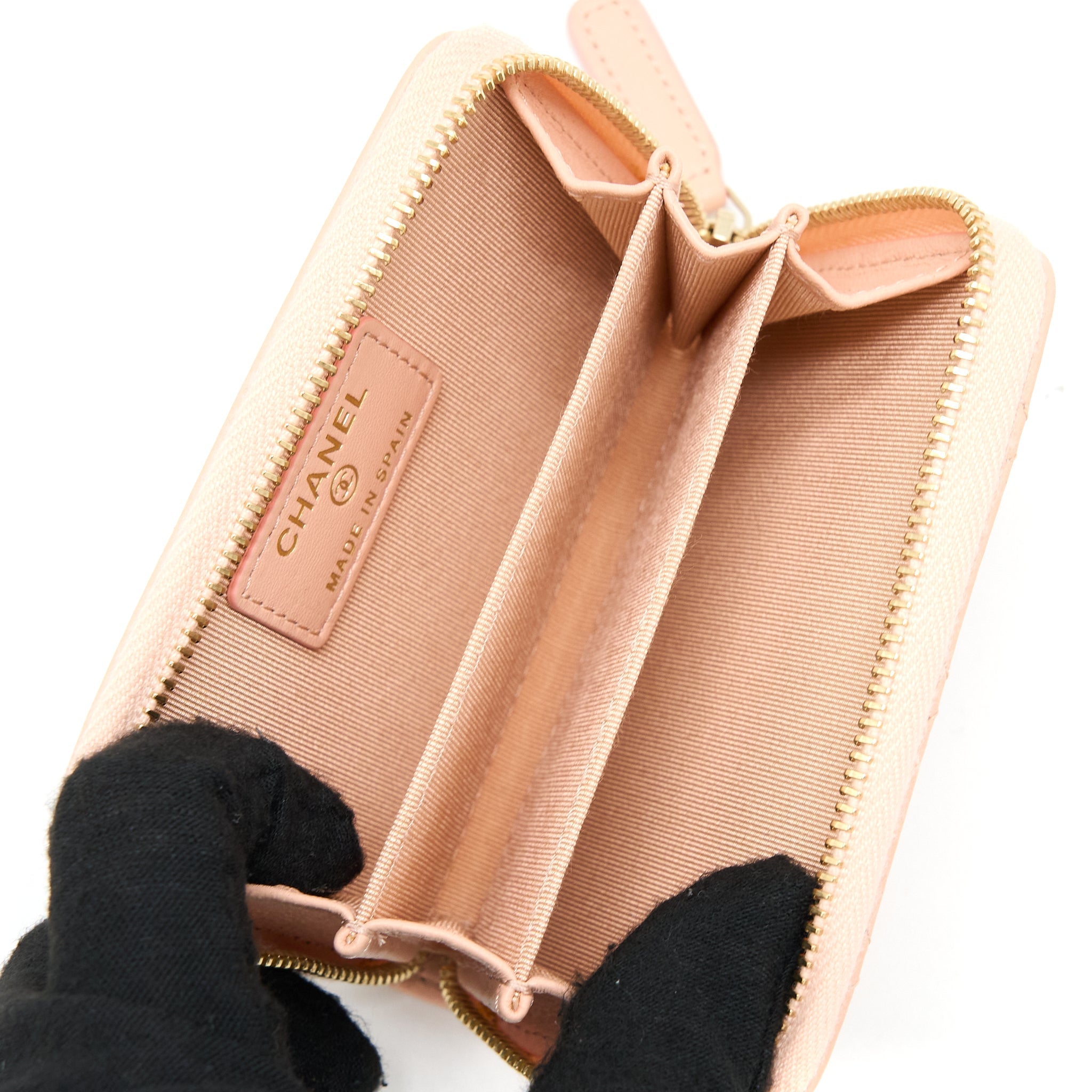 Chanel Zip Card Holder Lambskin Light Pink L