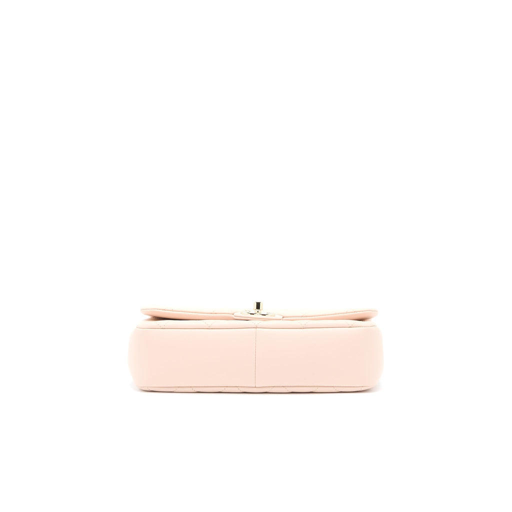 Chanel 22C Rectangular Flap Bag with Giant Top Handle Lambskin Pink L(Microchip)
