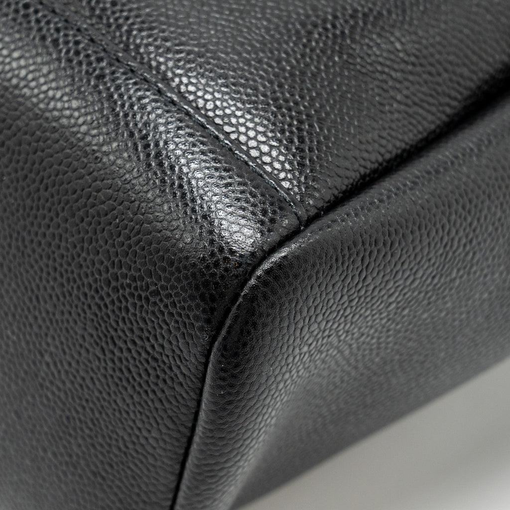 Chanel Business Affinity Drawstring Bucket Bag Caviar Black