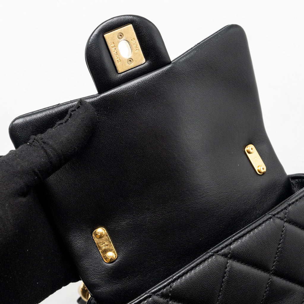 Chanel mini Square Flap Bag with Giant Chain Lambskin  (Microchip)