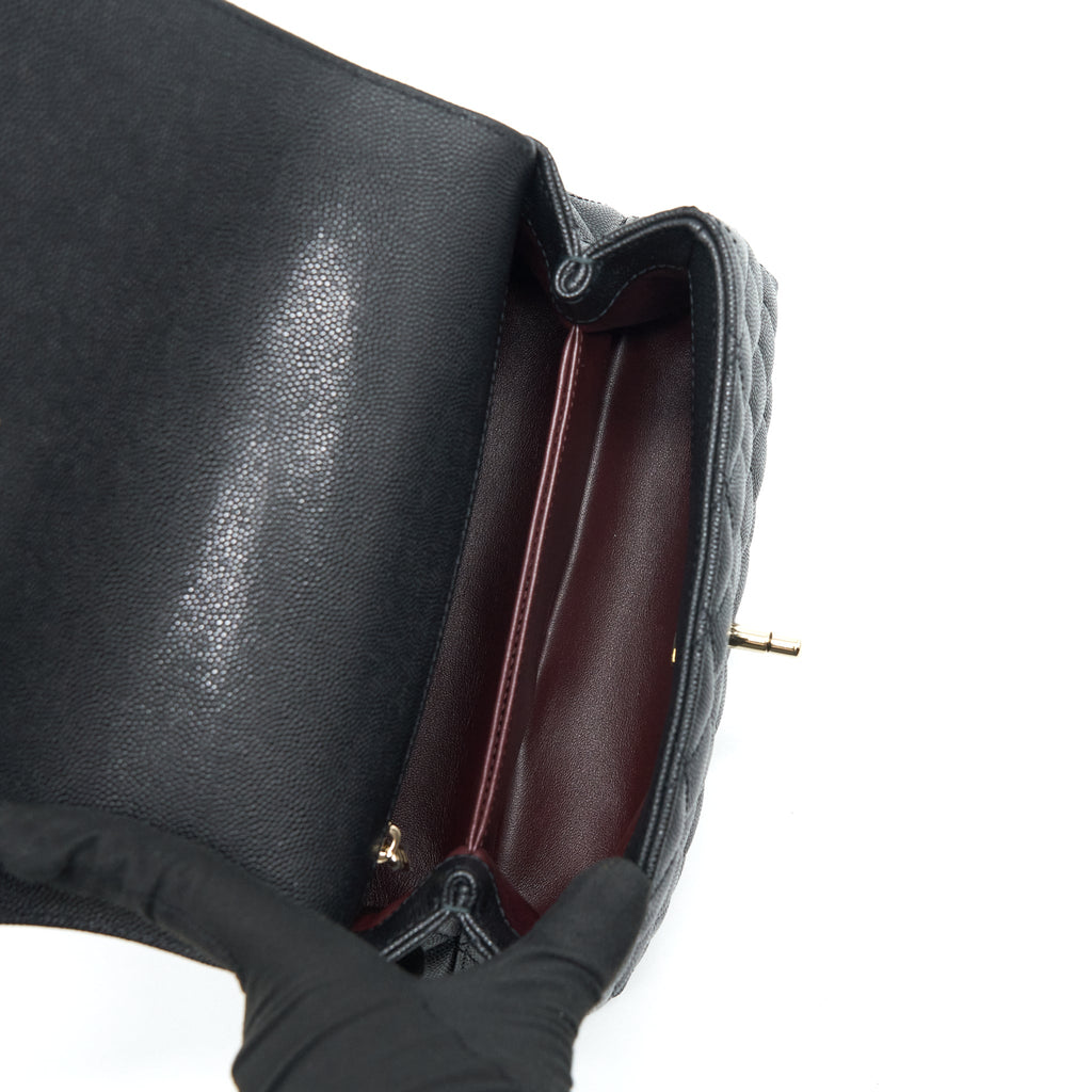 Chanel 22P Small Coco Handle Caviar Black L