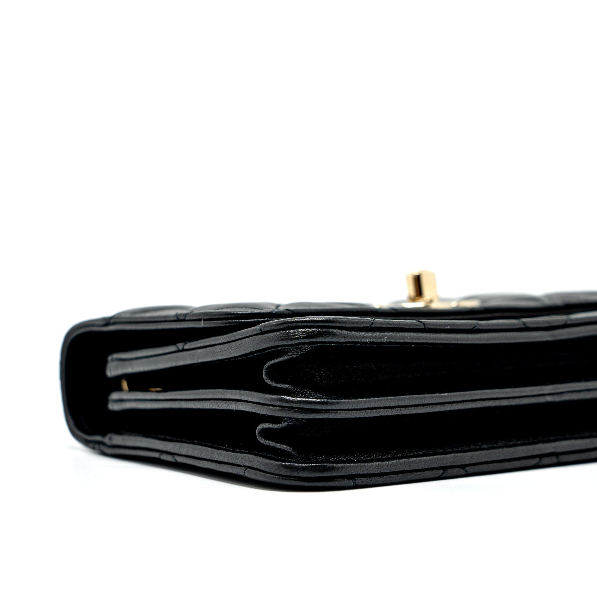 Chanel Mini Trendy CC Wallet on Chain Lambskin Black L (Microchip)