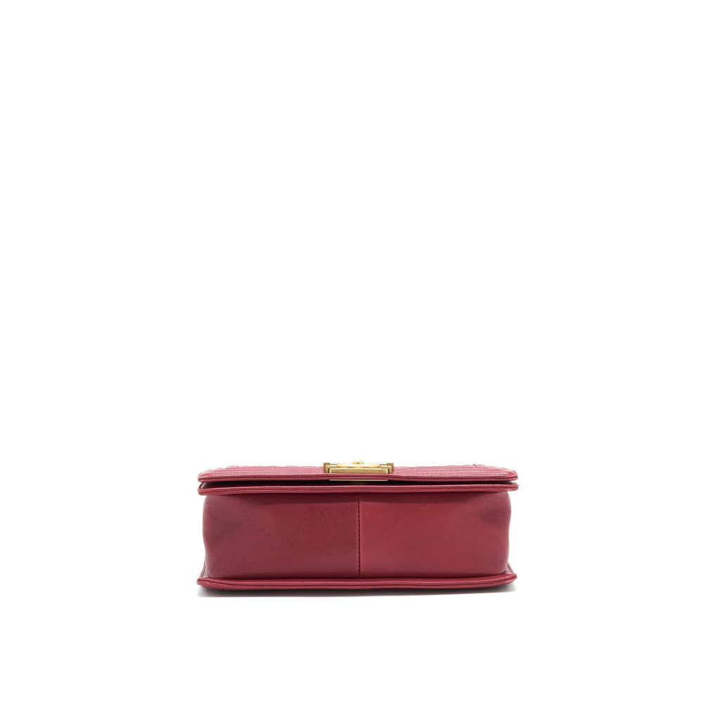 Chanel medium Boy Bag Caviar Raspberry Red brushed
