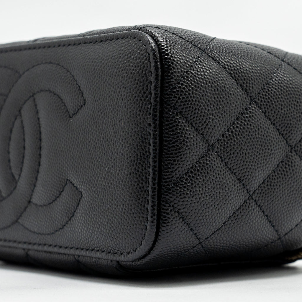 CHANEL Long Vanity With Chain Caviar Black L