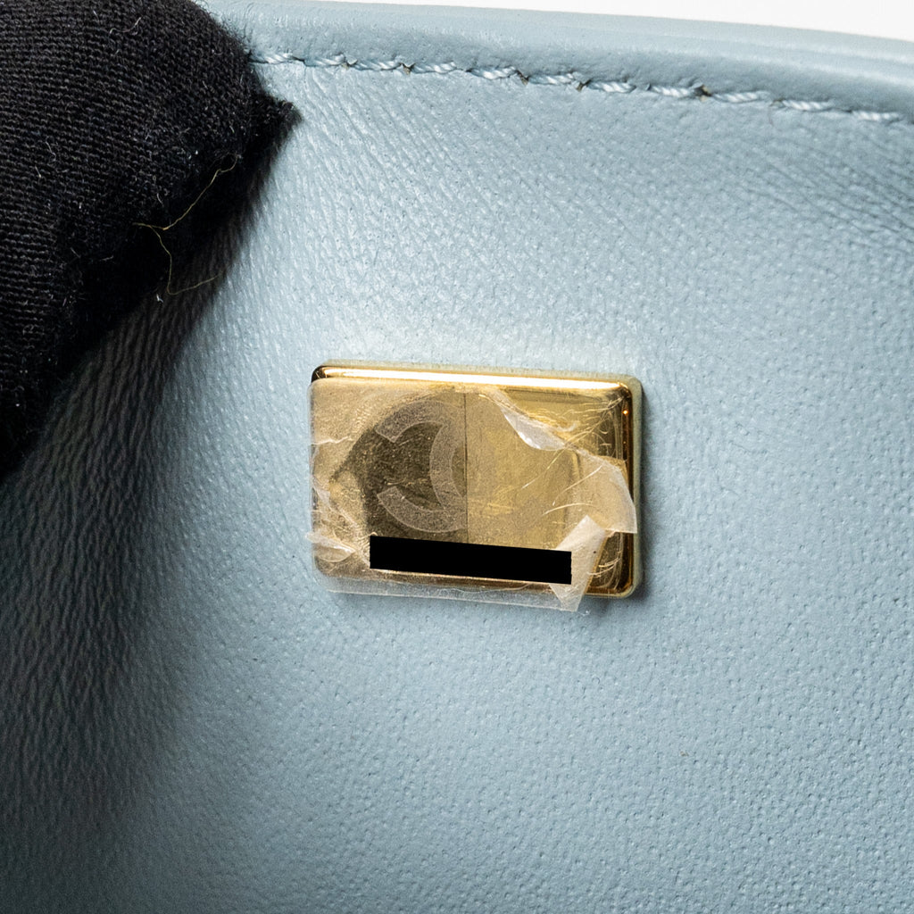 Chanel Small 2.55 226 reissue double flap bag calfskin light blue  (microchip)