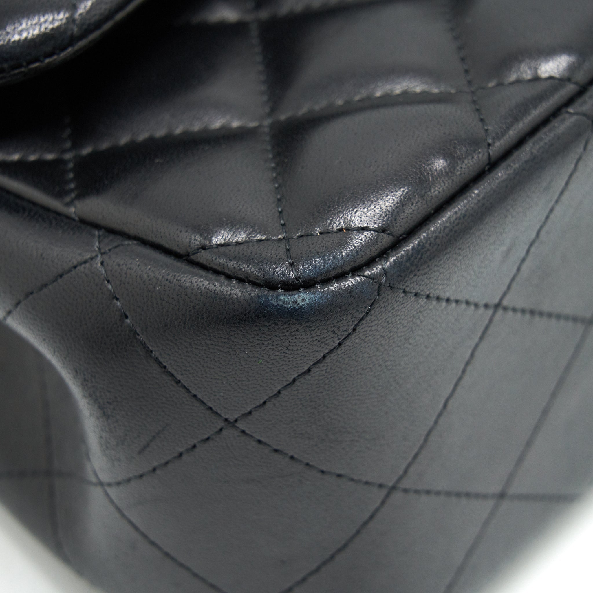 Chanel Classic Jumbo double flap Bag Lambskin Black
