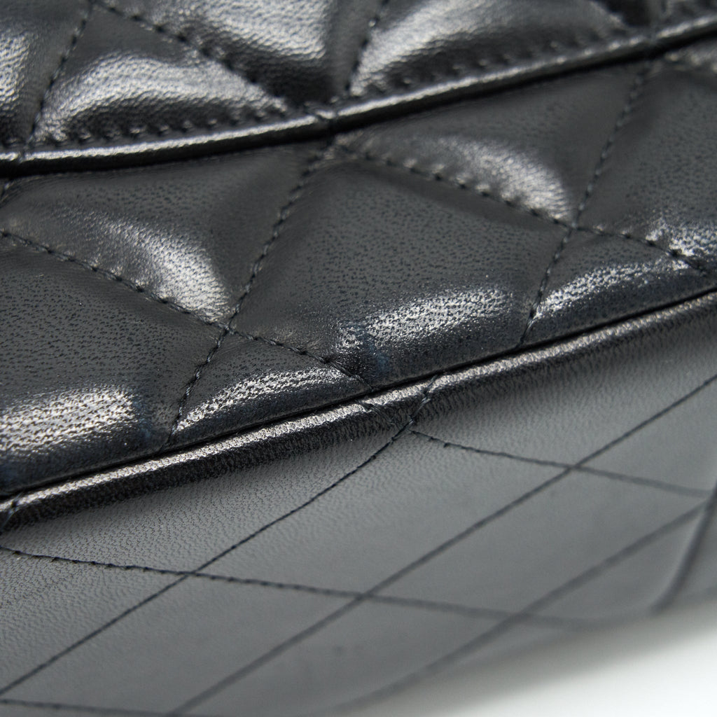 Chanel Classic Jumbo double flap Bag Lambskin Black